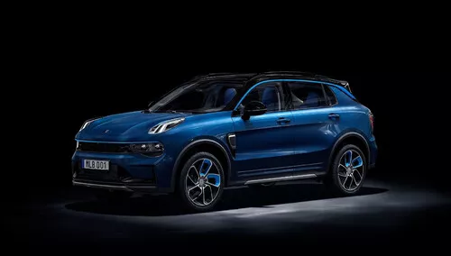 Lynk &amp; Co 01