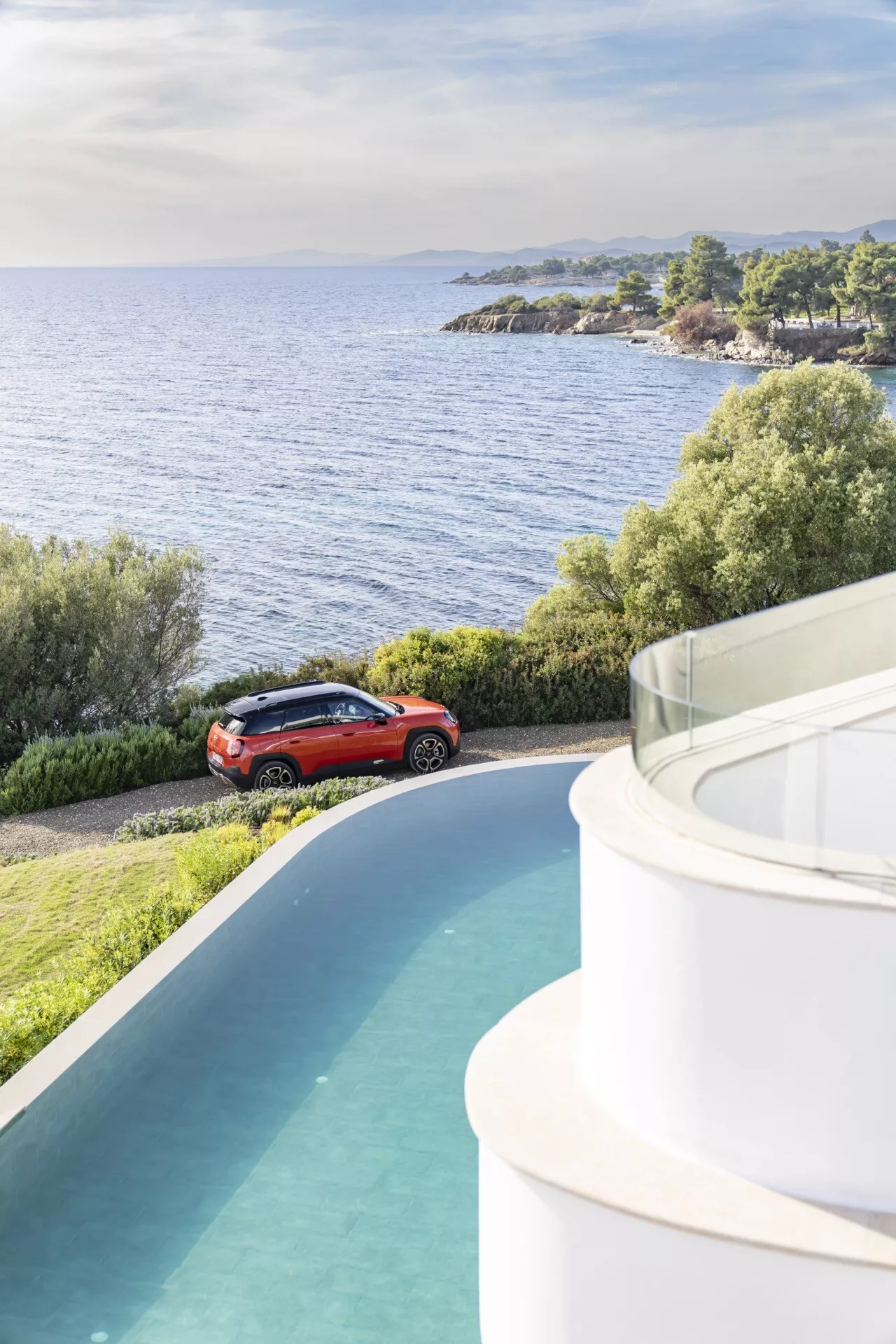 Mini Aceman 2024 (J05) présentant un design élégant, des fonctionnalités avancées et un focus sur la durabilité