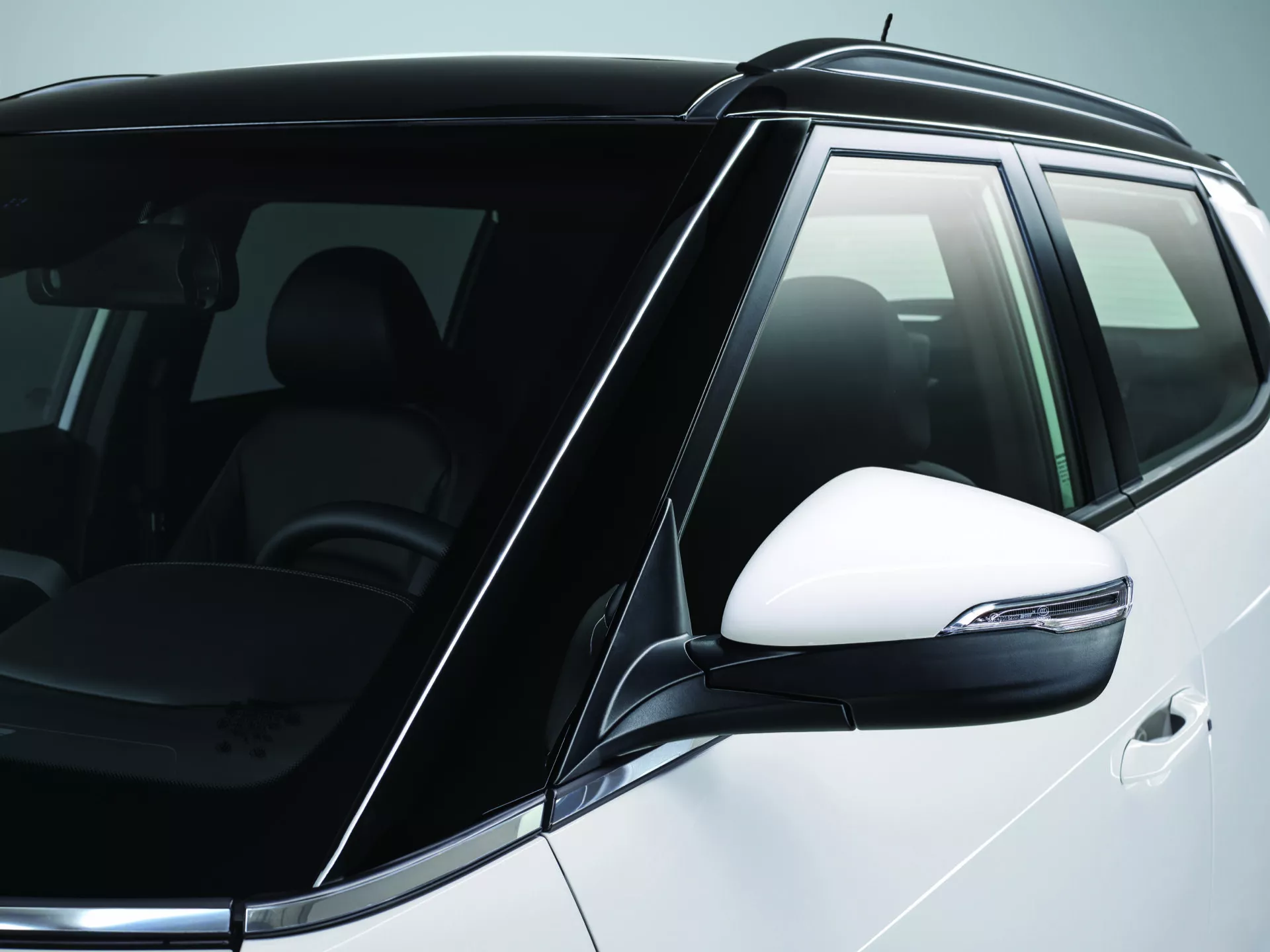 SsangYong Tivoli 2024 première génération deuxième facelift : Un SUV dynamique et élégant avec des éléments de design modernes, des technologies de sécurité avancées et des commodités améliorées.