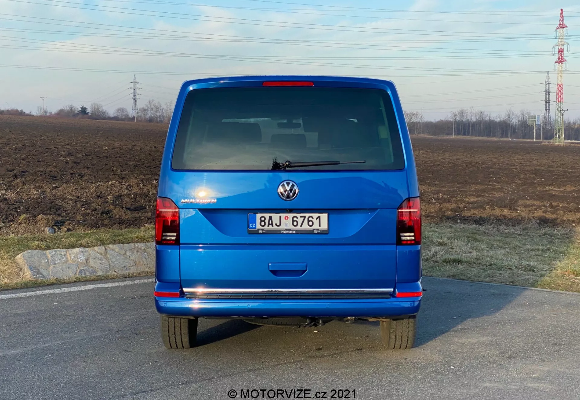 VW Nutzfahrzeuge Transporter 2019 T6.1 Multivan, polyvalent et confortable, idéal pour un usage familial et commercial.
