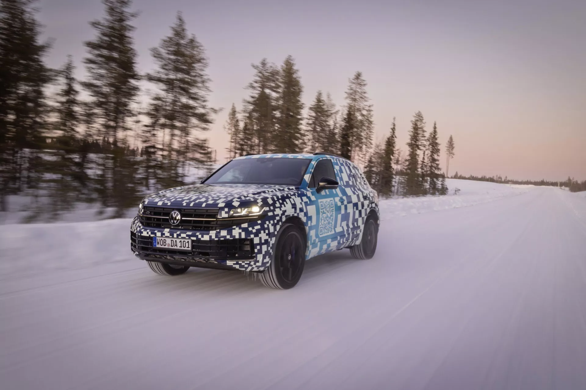 Volkswagen Touareg III restylé 2023 présentant un design amélioré, une technologie avancée et des performances accrues
